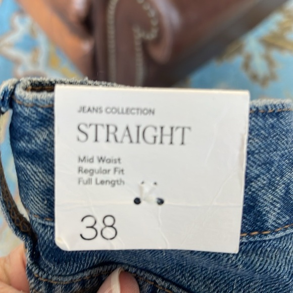 MNG Regular Fit Mid rise Jeans Size 38 US 6 - Picture 3 of 4